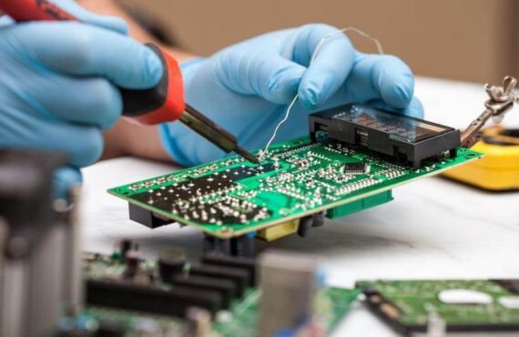 Elektronik Kart Tamiri: Sanayi Makinelerinde Üretim Neden Durmasın?